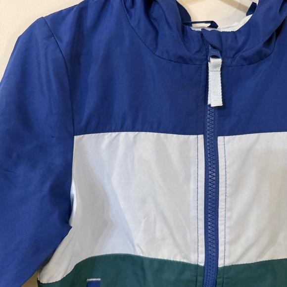 Cat & Jack toddler 2T rain jacket in blue, light blue & green - Picture 2 of 6